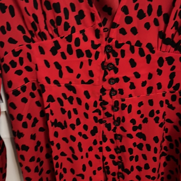 A long dress - Picture 5 of 5